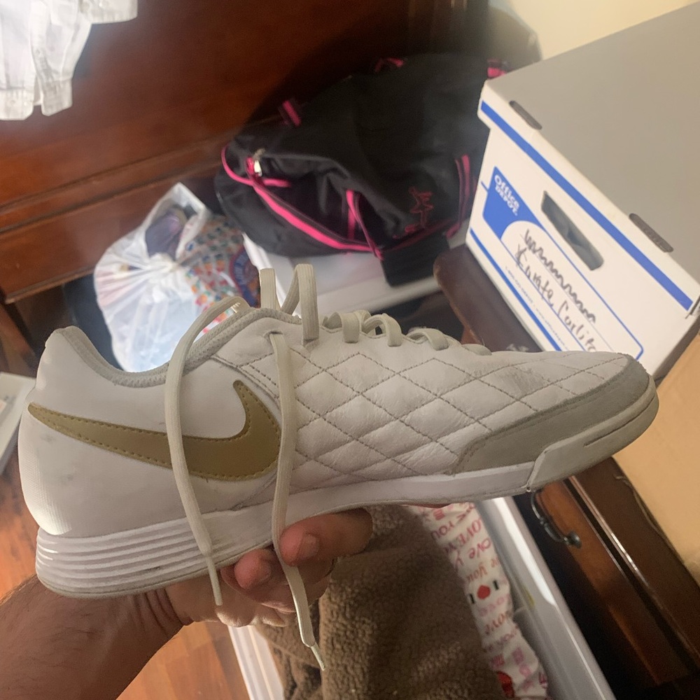 Ronaldinho 10 indoor shoes